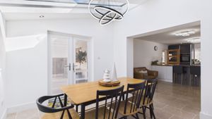 Photo 25- click for photo gallery